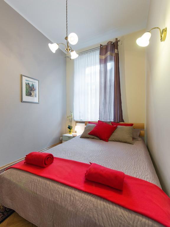 5 Bedroom Family Apartment Krasków Δωμάτιο φωτογραφία